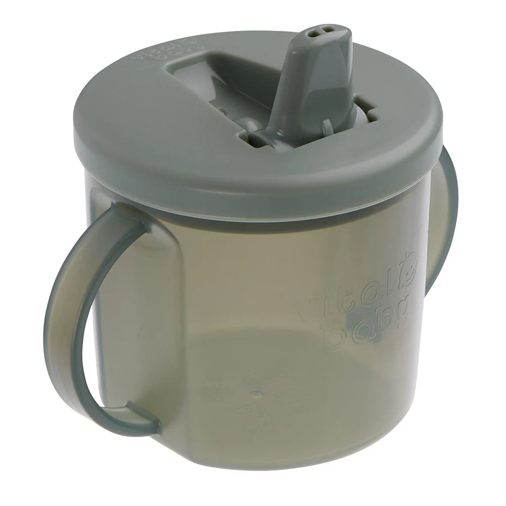 Vital baby free flow cup 4m+