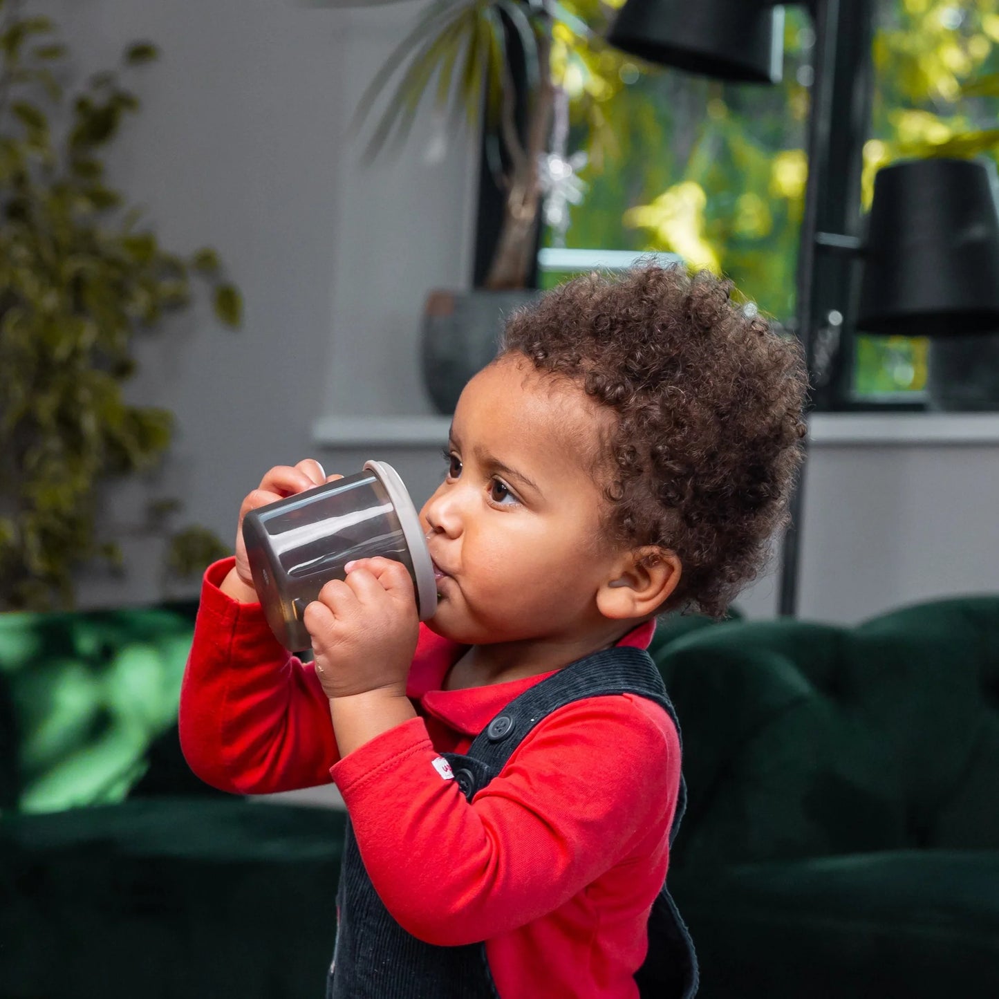 Vital baby free flow cup 4m+